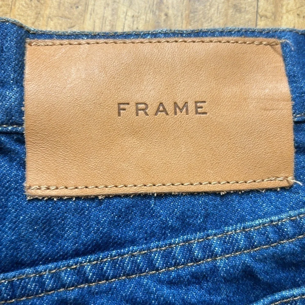 NWT Frame Le Italien Straight Jean in Vintage Blue 24 - Picture 9 of 16